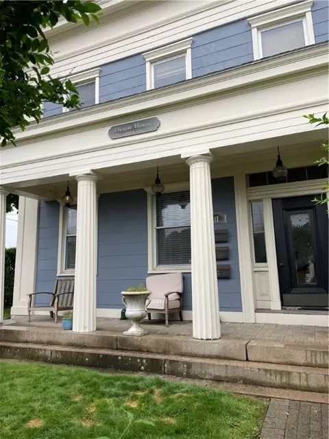 54 Friendship St #B2, Westerly, RI 02891