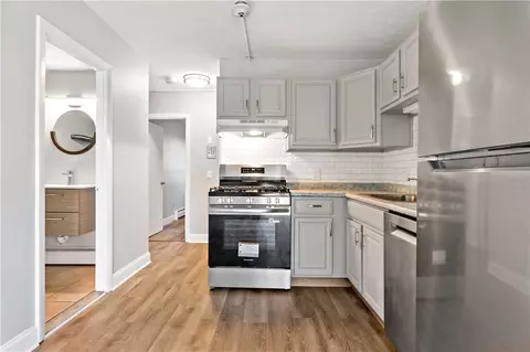 Kitchen - 3940 Post Rd #38, Warwick, RI 02886 photo 4 of 4