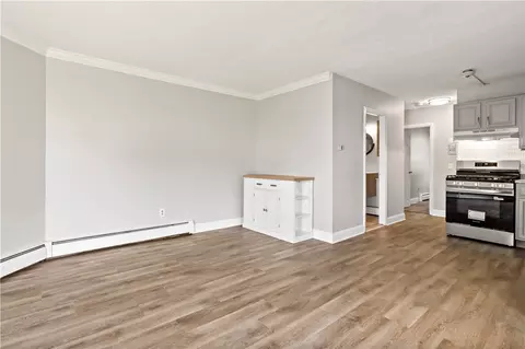 Living - 3940 Post Rd #38, Warwick, RI 02886 photo 3 of 5