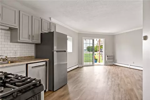 Kitchen - 3940 Post Rd #38, Warwick, RI 02886 photo 2 of 4