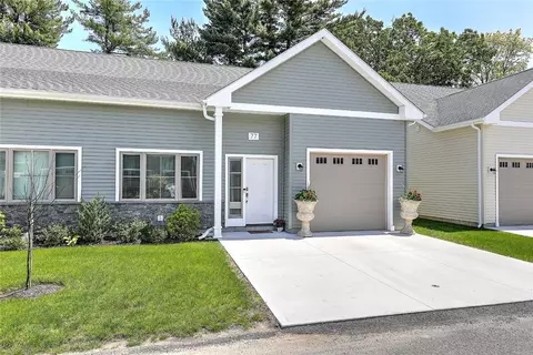 77 W Valley Cir #77, West Warwick, RI 02893