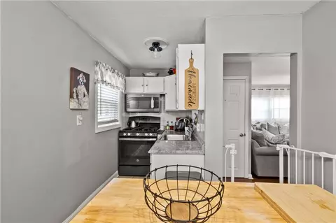 Kitchen - 522 Slade St, Fall River, MA 02724 photo 5 of 7