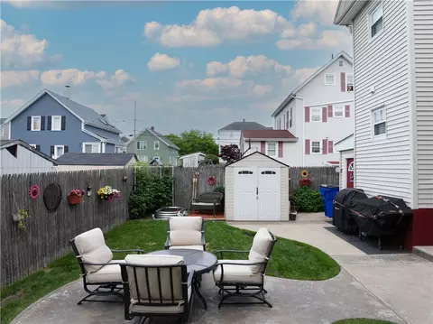 Exterior - 522 Slade St, Fall River, MA 02724 photo 5 of 6