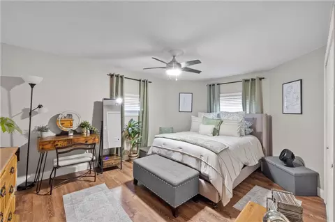 Bedroom - 522 Slade St, Fall River, MA 02724 photo 2 of 2