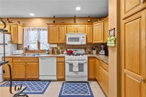 Kitchen - 522 Slade St, Fall River, MA 02724 photo 2 of 7