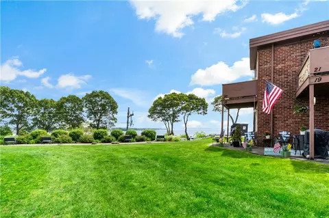 3940 Post Rd #30, Warwick, RI 02886