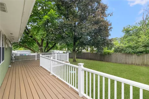 Exterior - 80 Flagg Ave, Warwick, RI 02886 photo 12 of 17
