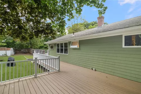 Exterior - 80 Flagg Ave, Warwick, RI 02886 photo 16 of 17