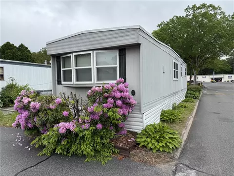 1 Lane Two, Coventry, RI 02816