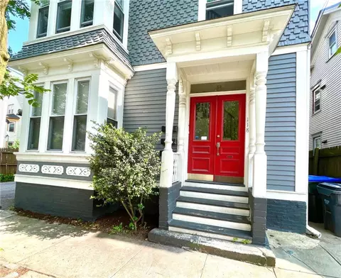 118 Willow St #2, Providence, RI 02909