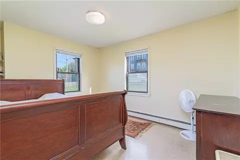 12 Northeast St, Woonsocket, RI 02895 photo 9