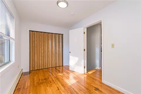 12 Northeast St, Woonsocket, RI 02895 photo 13
