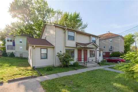 12 Northeast St, Woonsocket, RI 02895 photo 28