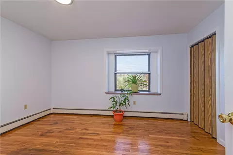 12 Northeast St, Woonsocket, RI 02895 photo 12