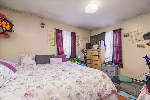 12 Northeast St, Woonsocket, RI 02895 photo 22
