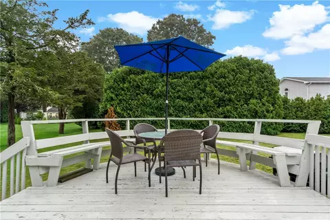 Exterior - 86 Winnapaug Rd, Westerly, RI 02891 photo 7 of 13