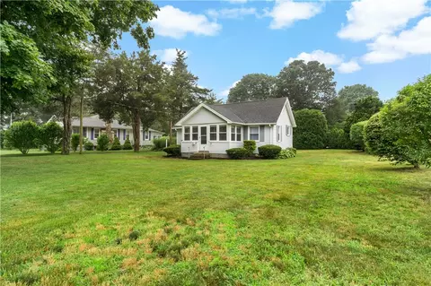 Exterior - 86 Winnapaug Rd, Westerly, RI 02891 photo 2 of 13