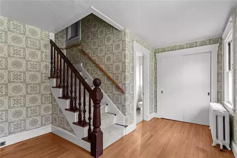 Entry Way - 10 Liberty Rd, Exeter, RI 02822 photo 1 of 2