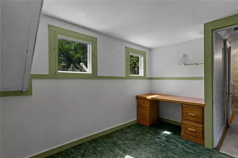 Bedroom - 10 Liberty Rd, Exeter, RI 02822 photo 6 of 8