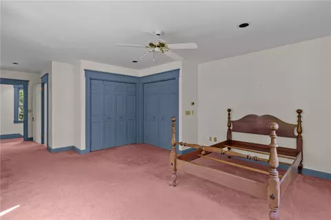 Bedroom - 10 Liberty Rd, Exeter, RI 02822 photo 2 of 8