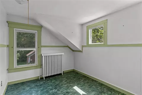 Bedroom - 10 Liberty Rd, Exeter, RI 02822 photo 5 of 8