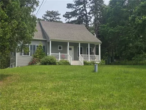 350 William Reynolds Rd, Exeter, RI 02822