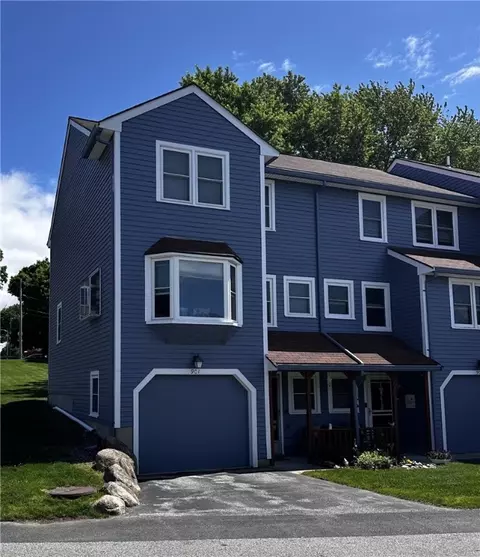 200 Heroux Blvd #901, Cumberland, RI 02864