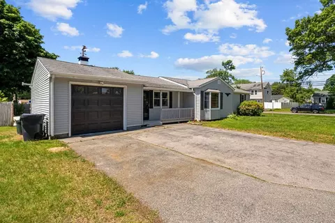 Other - 5 Middlefield Dr, Warwick, RI 02889 photo 1 of 8