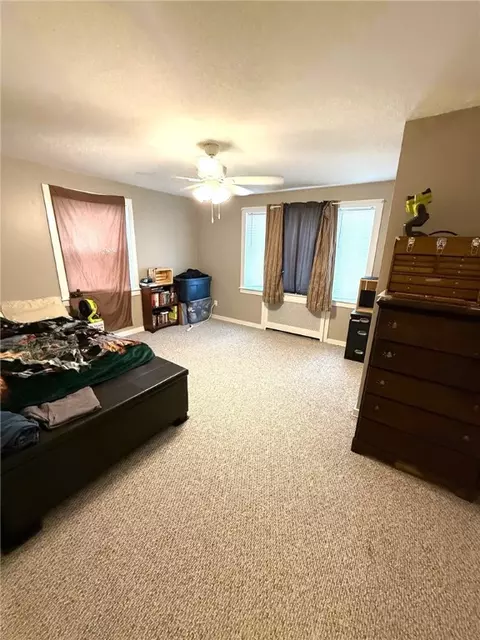 Bedroom - 183 Linden Ave, Woonsocket, RI 02895 photo 5 of 6