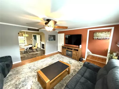 Living - 183 Linden Ave, Woonsocket, RI 02895 photo 2 of 5
