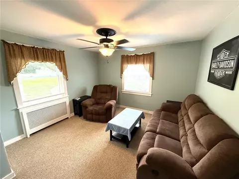 Living - 183 Linden Ave, Woonsocket, RI 02895 photo 3 of 5