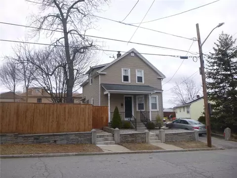 184 Cumberland St, Providence, RI 02908