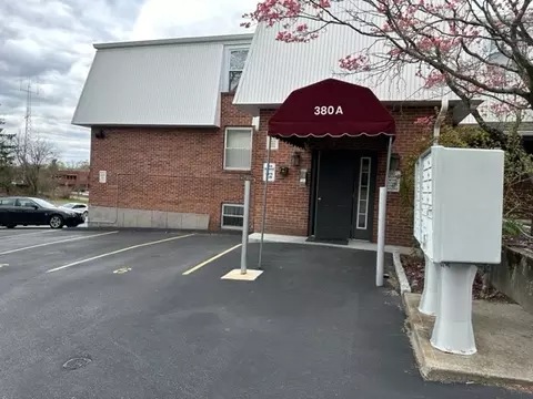 380 Sunset Ave #16, North Providence, RI 02904