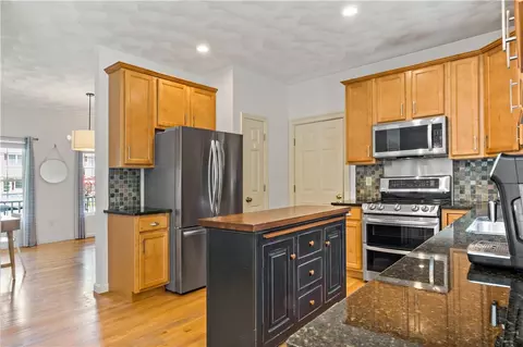 7 Mountain Laurel Dr, Coventry, RI 02816 photo 14