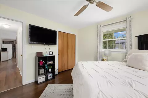 Bedroom - 117 Newton St, Woonsocket, RI 02895 photo 3 of 6