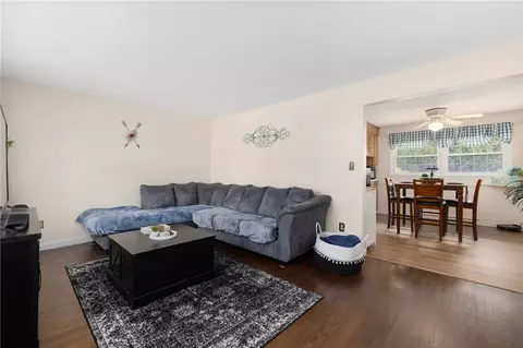 Living - 117 Newton St, Woonsocket, RI 02895 photo 1 of 2