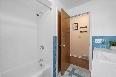 Bath - 117 Newton St, Woonsocket, RI 02895 photo 2 of 2