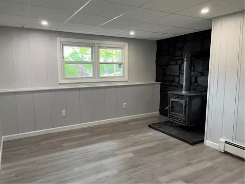 Living - 62 Lucille Dr, Woonsocket, RI 02895 photo 5 of 5