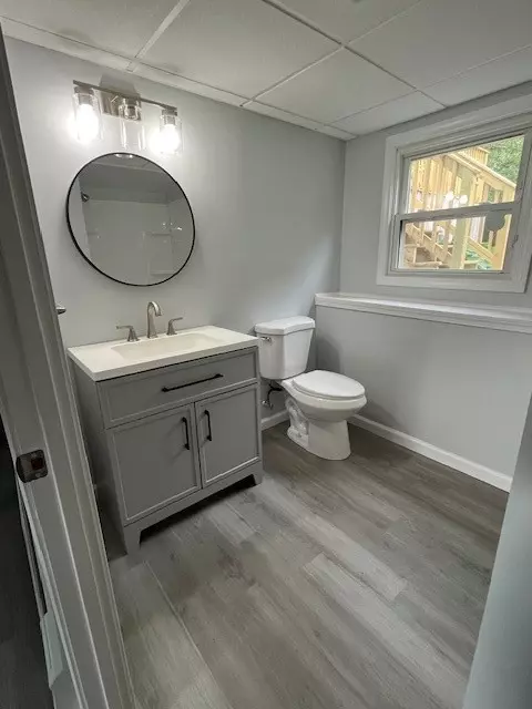 Bath - 62 Lucille Dr, Woonsocket, RI 02895 photo 4 of 5