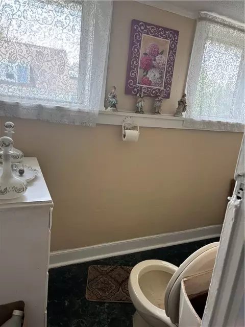 Bath - 259 Park Ave, Woonsocket, RI 02895 photo 3 of 3