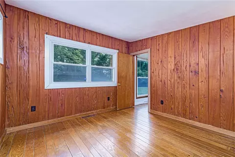 Bedroom - 7 Stuart St, Westerly, RI 02891 photo 2 of 7