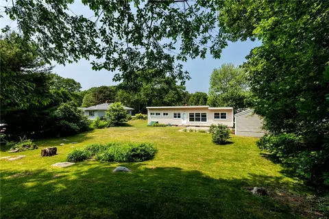 Exterior - 7 Stuart St, Westerly, RI 02891 photo 8 of 11