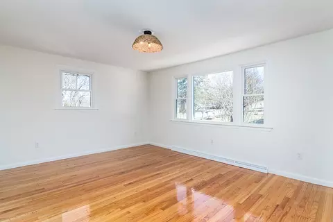 332 Tiffany Ave, Warwick, RI 02889 photo 8