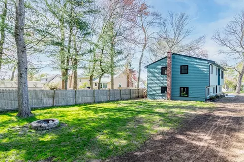332 Tiffany Ave, Warwick, RI 02889 photo 4
