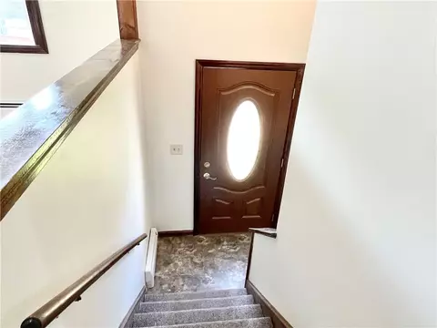 Entry Way - 154 Aylsworth Ave, Woonsocket, RI 02895 photo 2 of 3