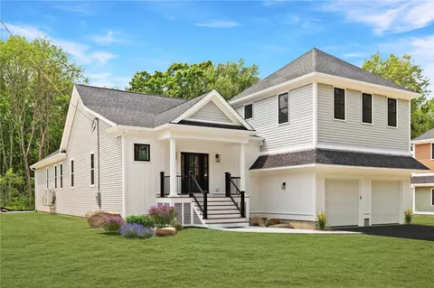 68 Orchard Ave, Johnston, RI 02919