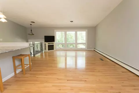 Living - 38 Williams Rd, Smithfield, RI 02917 photo 1 of 9
