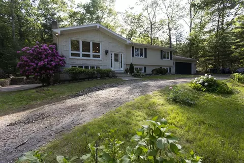 Exterior - 38 Williams Rd, Smithfield, RI 02917 photo 2 of 14