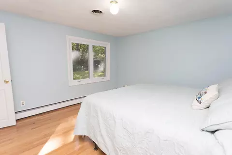 Bedroom - 38 Williams Rd, Smithfield, RI 02917 photo 4 of 8