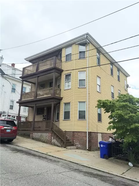 5 Peter St, Providence, RI 02904